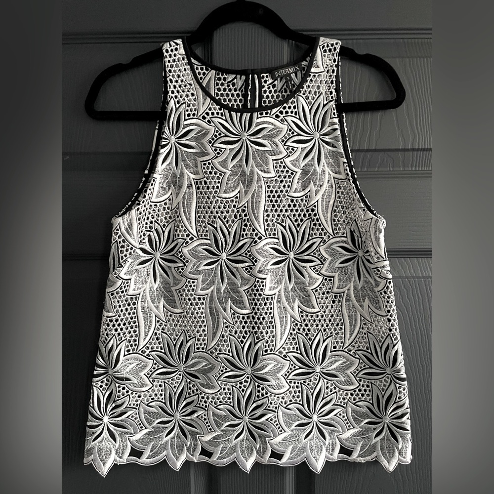 Intermix Sleeveless Sheer Lace Top, size S